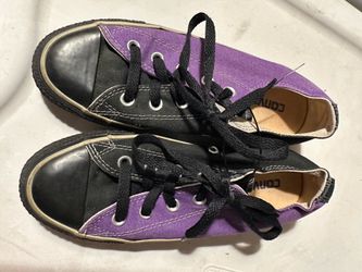 Converse  Chuck Taylor All Star Split Two Tone Sneaker- Purple & Black size 6