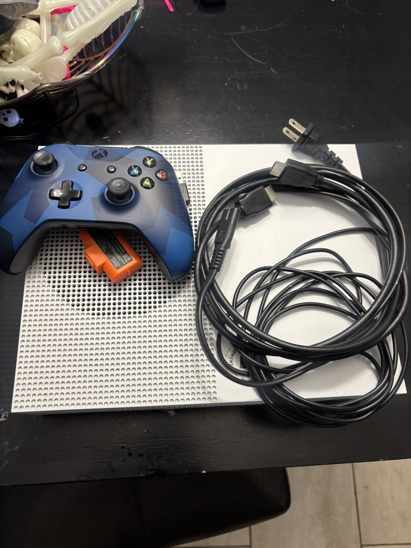 Xbox One S