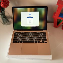 MacBook Air Retina, 13-inch, 2020 in Rosegold/gold