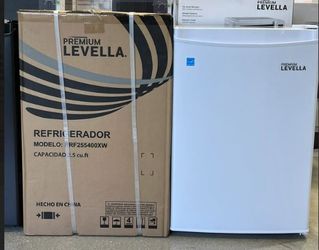 Premium Levella Mini Fridge New In Box PRF255400XW 2.5 cu ft Mini Fridge _ While Supplies Last_ MSRP 249