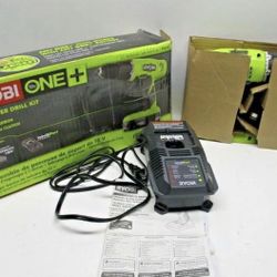 *NEW* Ryobi P1810 18-Volt ONE+ Lithium-Ion Cordless Drill Driver Kit LOT 0556
