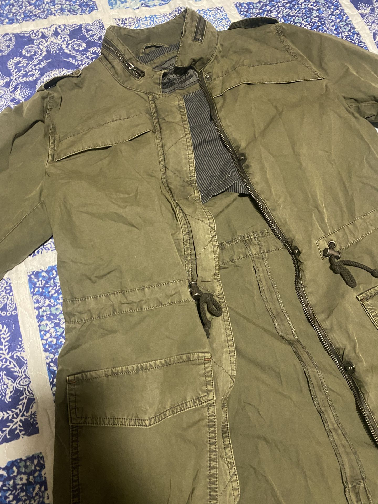 Women’s Levi Jacket