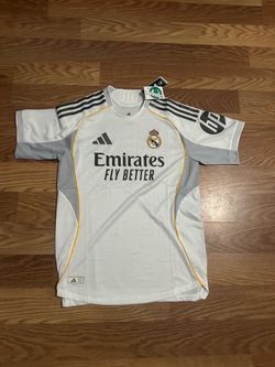 real madrid jersey size L