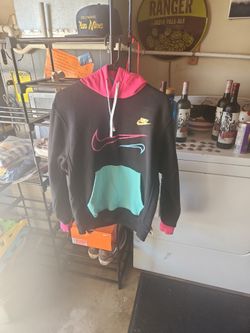 Nike Sweater 