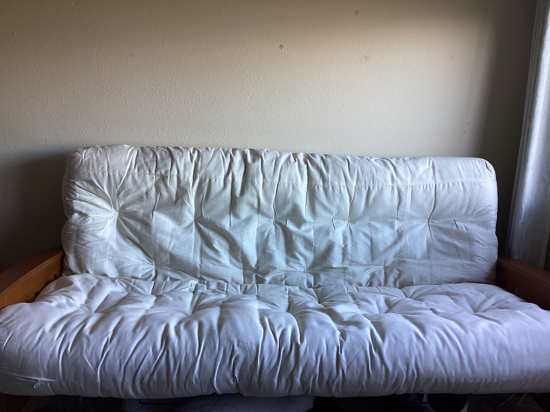 Futon Sofa Bed In Monterey