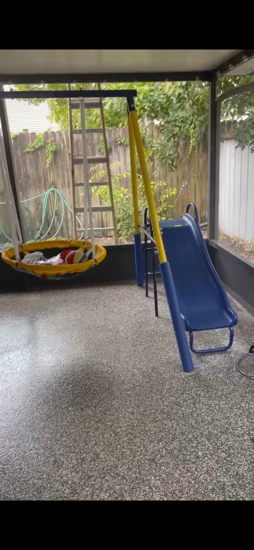 Swing Set - Like New!