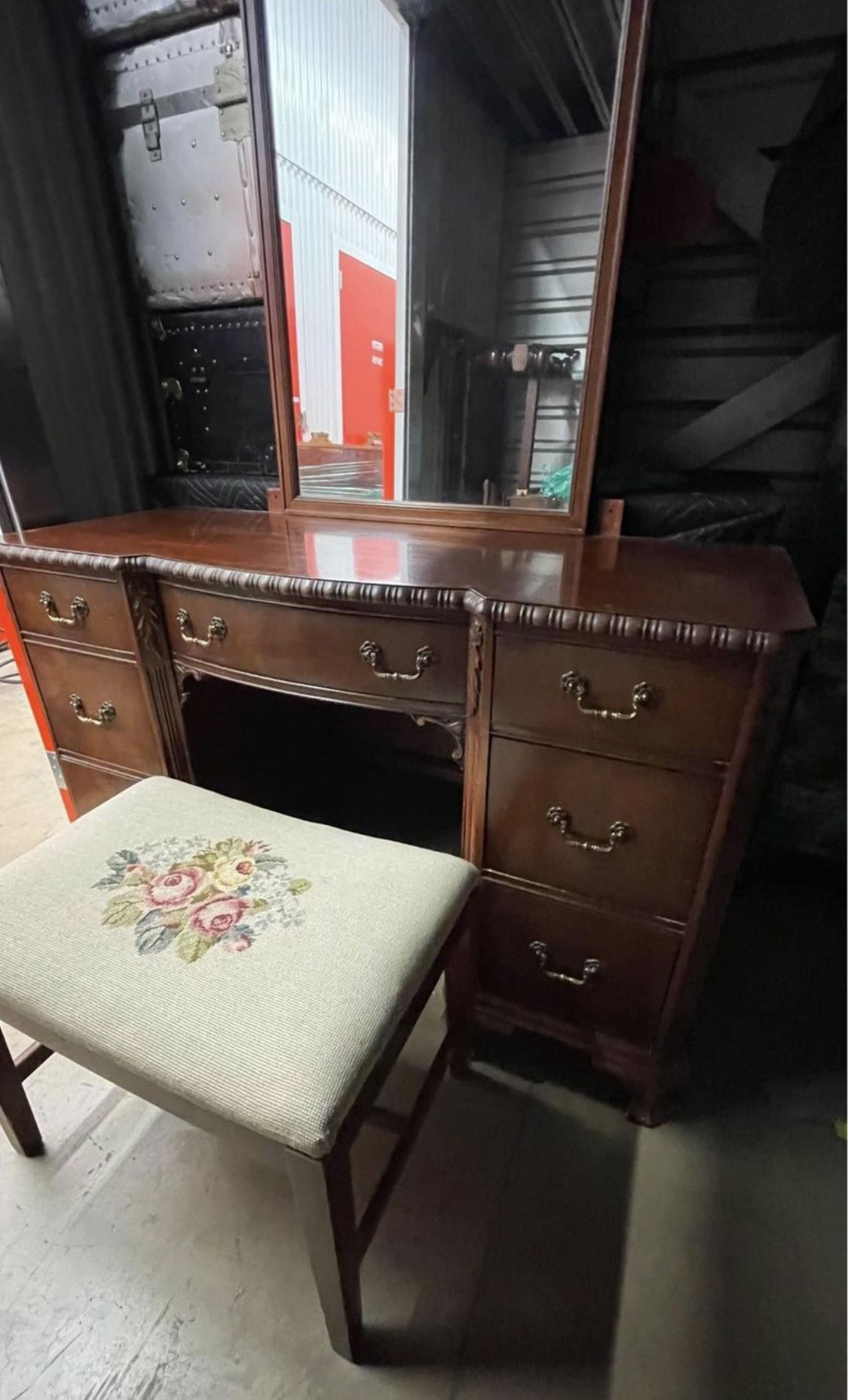 Drexel Antique Vanity With Mirror And Stool