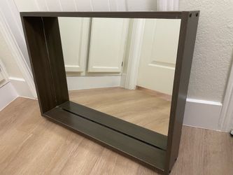 Wall Mirror with Ledge