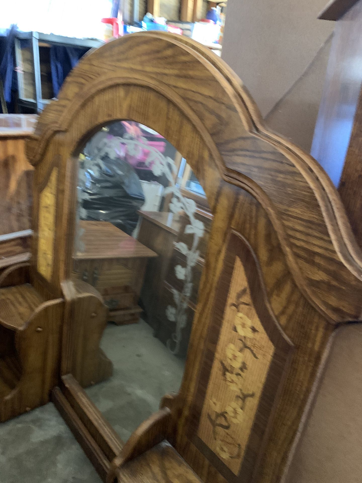 DRESSER & MIRROR SET #1