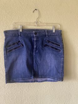 GUESS Skirt