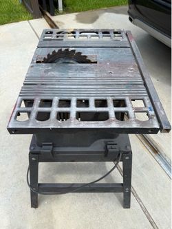 Skilsaw table saw