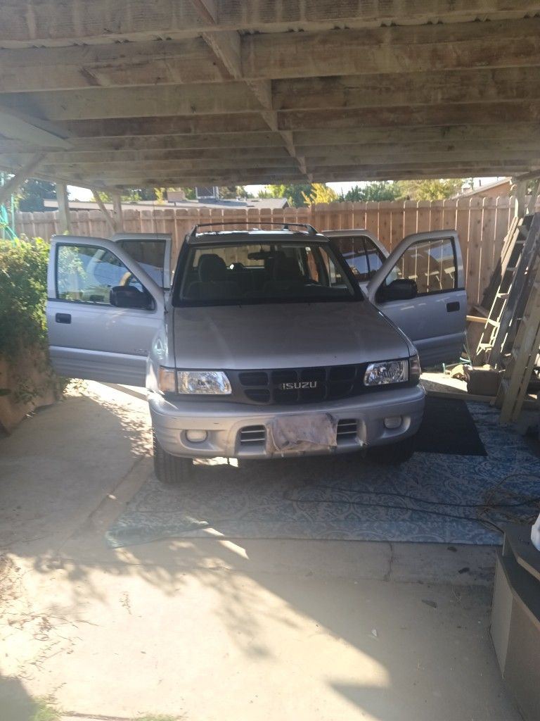 2002 Isuzu Rodeo for Sale in Visalia, CA OfferUp