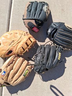 Professional Baseball Gloves All In Perfect Condition $30 Up To $100