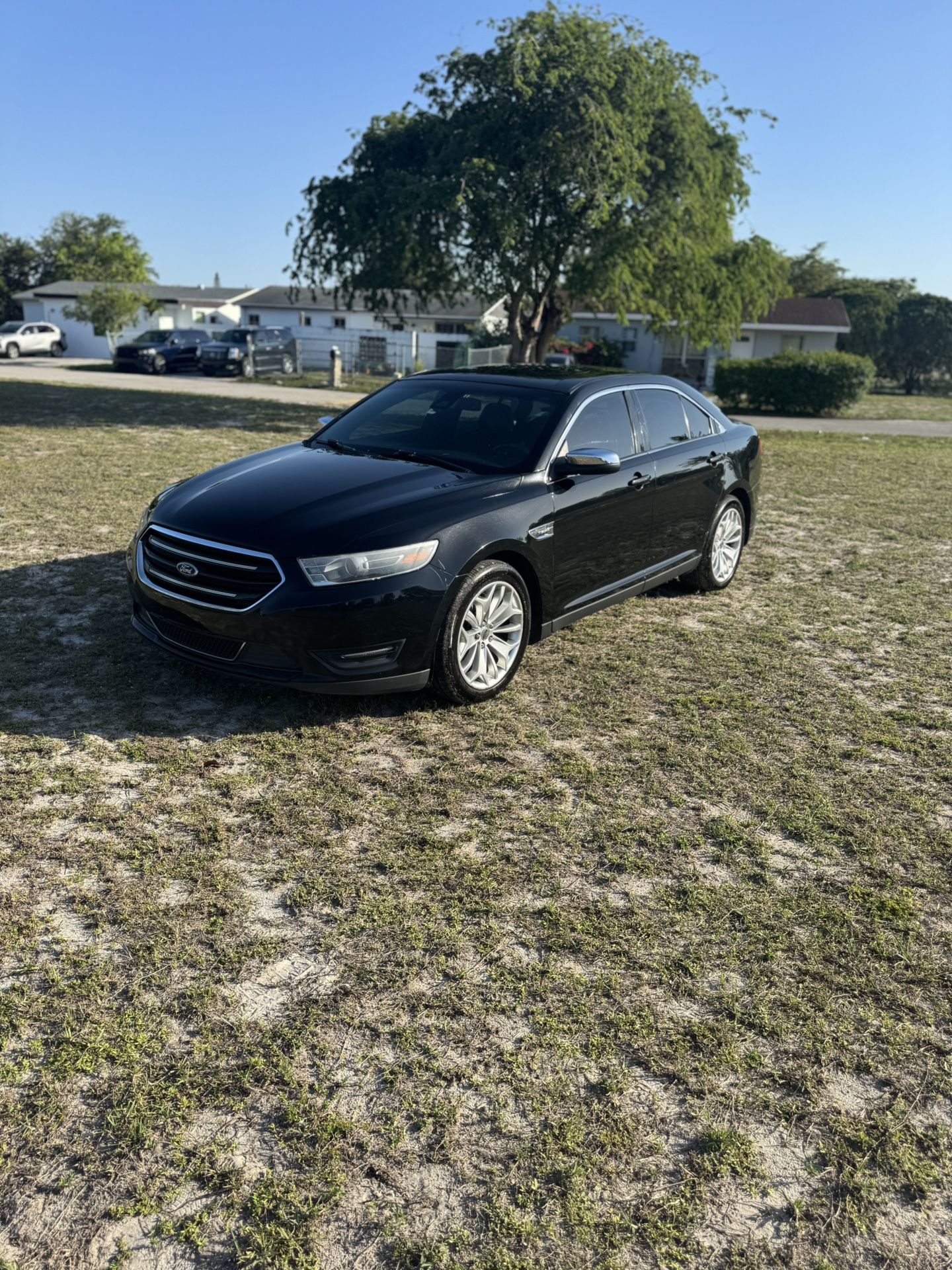 2017 Ford Taurus