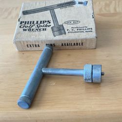 Phillips Golf Spike Wrench