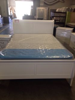 All White Sleigh Bed NEW
