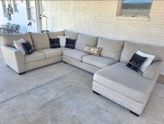 Gorgeous Sofa Sectional