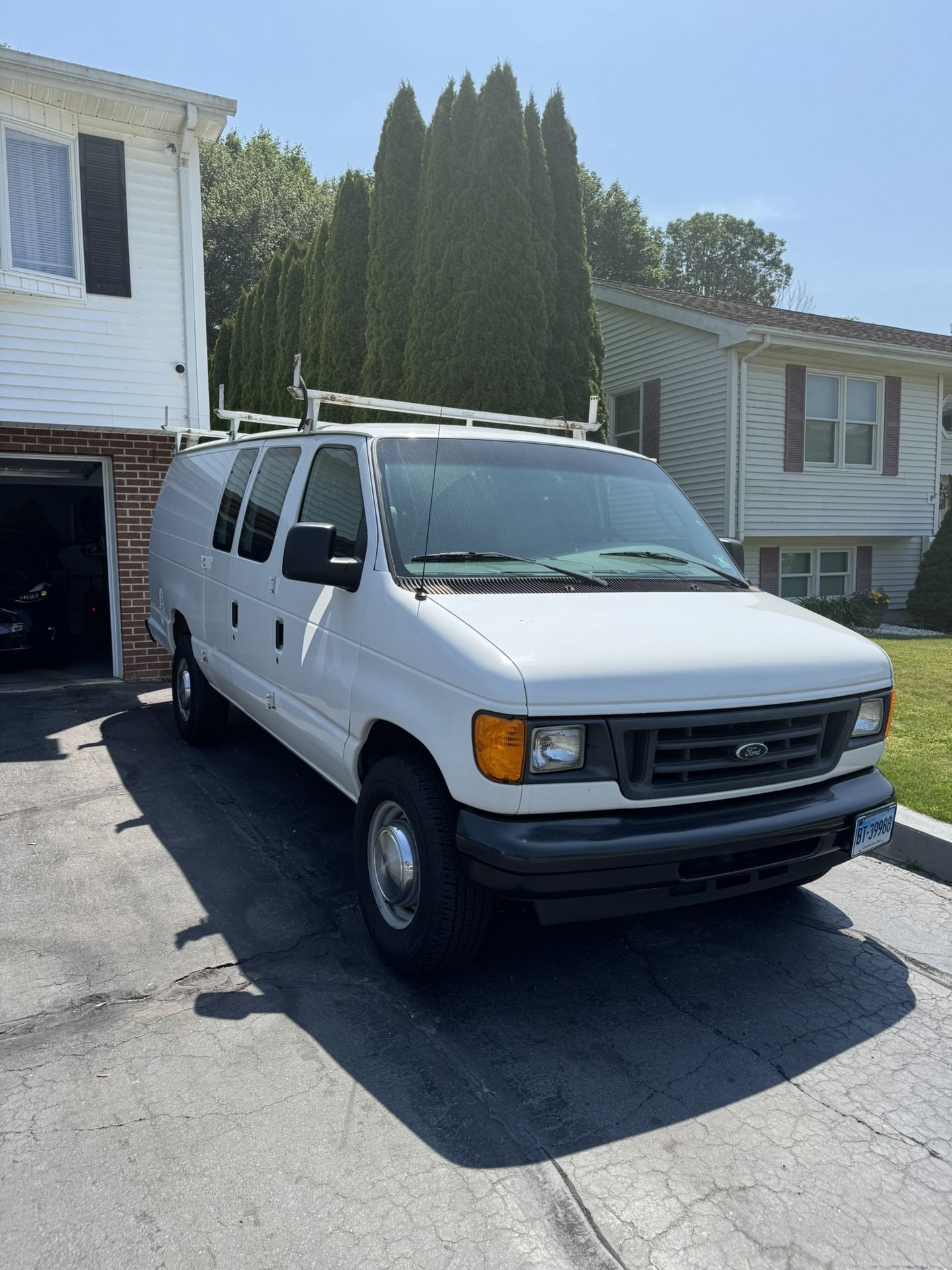 2006 Ford E350