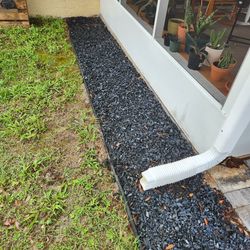 Black rubber mulch