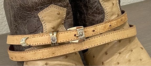 Thin belt unisex, genuine ostrich leather, metal buckle, size 36. EXCELLENT CONDITION!