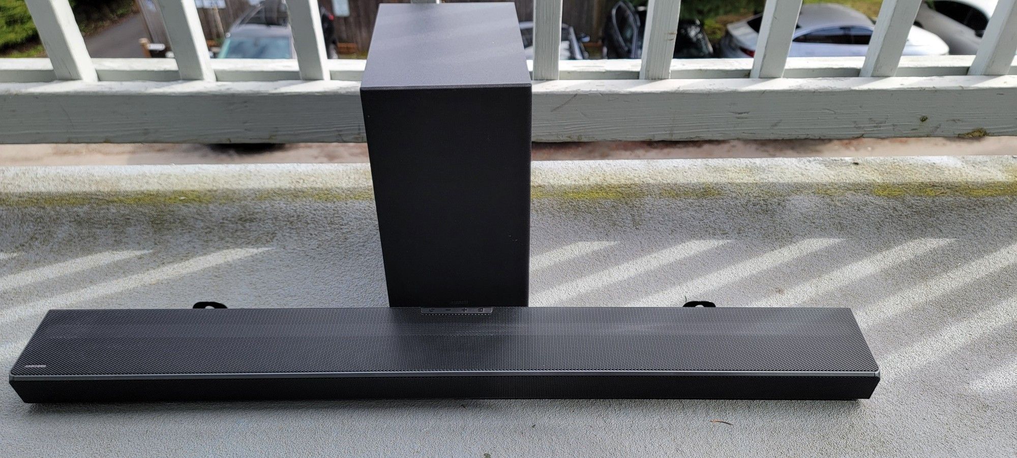 Samsung Soundbar And Subwoofer