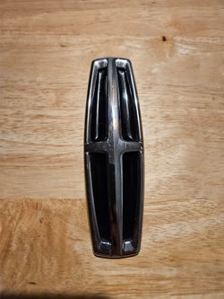 Lincoln Corsair Emblem