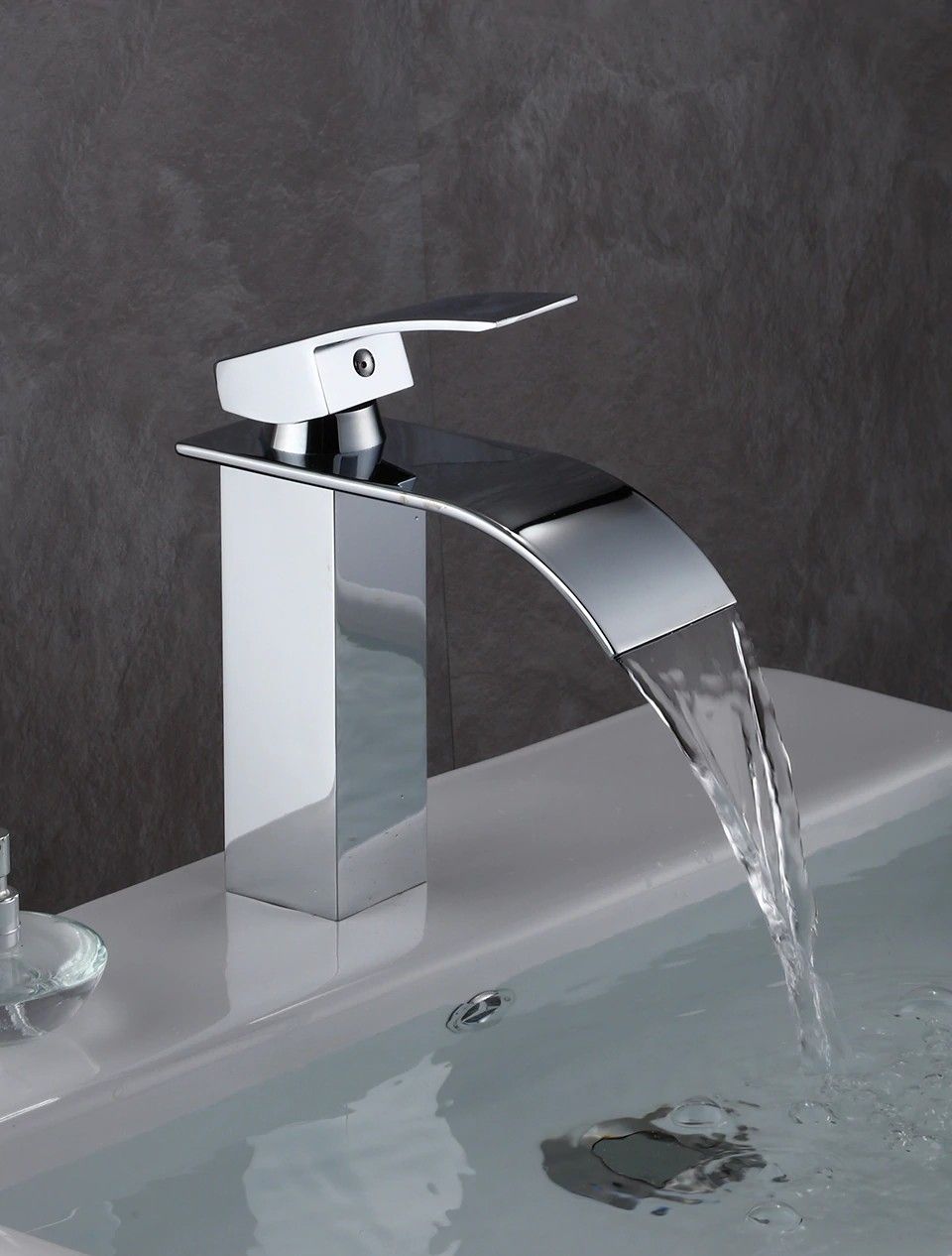 Modern faucet brand new