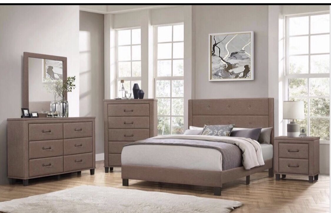 Furniture queen El Rio furniture finance available down payment $39 1456 belt line rd suite 121 Garland tx 75044 Open from 9:30-7:30