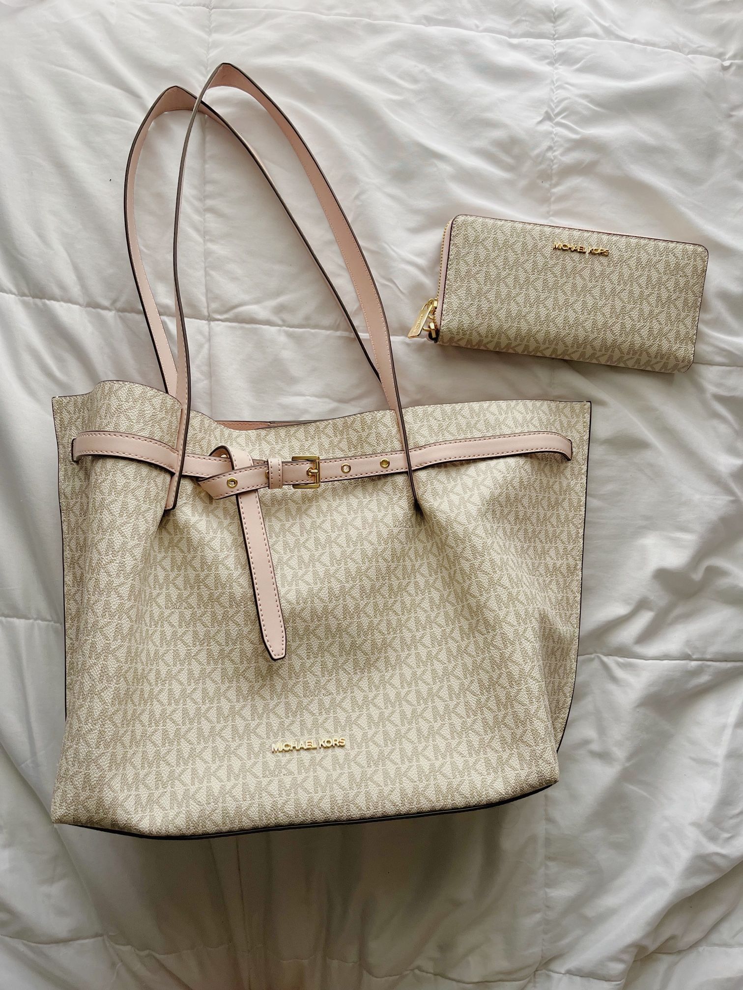 Emilia Large Canvas Tote bag in Blush by Michael Kors