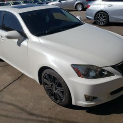 2010 Is250