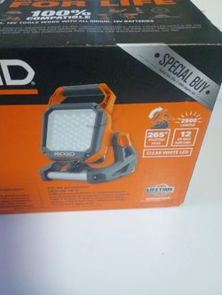 RIDGID WORK LIGHT