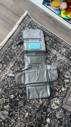 Travel baby changer