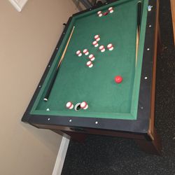 Bumper Pool Table $40