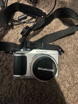 Olympus E-PL2 Digital Camera