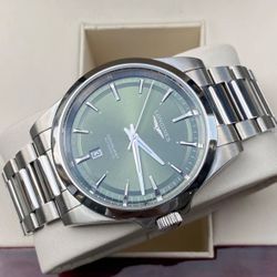 Men's mechanical watch, green dial 41mm, brand new with box