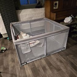 Play Pen