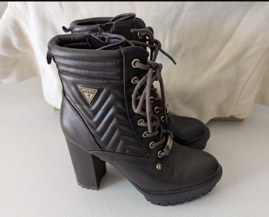  Woman's Guess Brown Boots Size 5 1/2