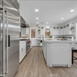 Wolf Subzero Kitchen.  2019 Models READ AD