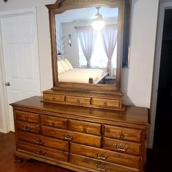 Dresser with Mirror 