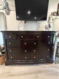Wood Dresser