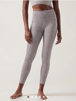 Athleta Salutation Stash 7/8 Tight Shanti Animal Purple NWT