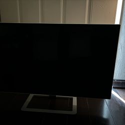 DELL Monitor 32”