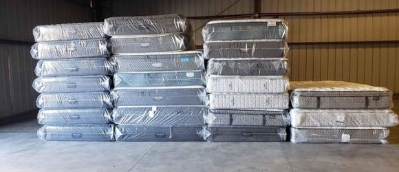 Upgrade your sleep without breaking the bank. Shop our mattress deals today!