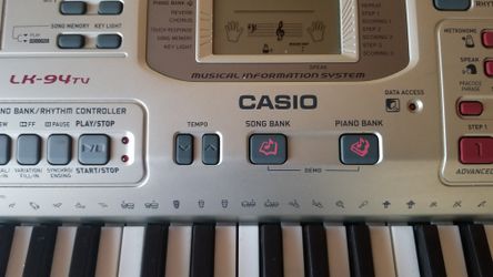 Electric Keyboard