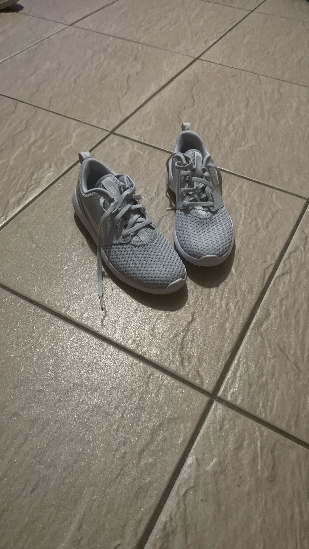 Nike Women Golf Shoes.