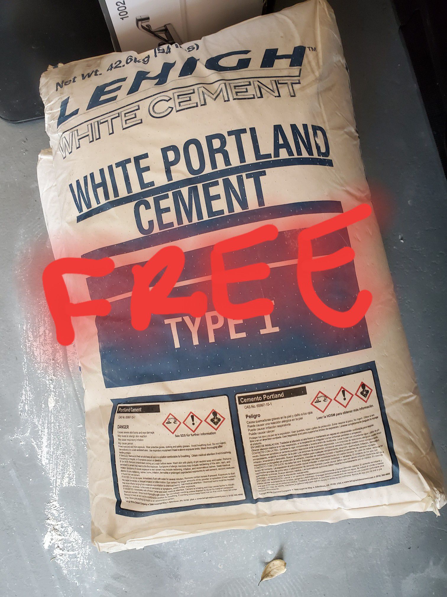FREE 2 bags white cement MUST PICK UP IN BOCA