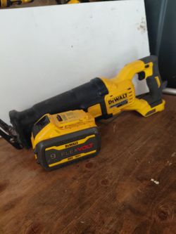 Cordless Brushless Reciprocating Saw with FLEXVOLT 20V/60V Battery