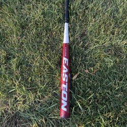 Easton Baseball And Softball Bats