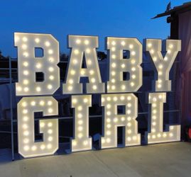 Marquee Letters and Numbers