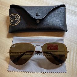 Ray-Ban Aviator Sunglasses